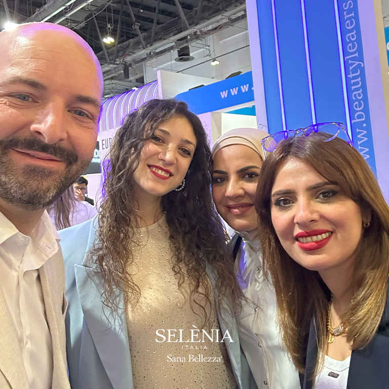 Selenia Italia alla Fiera Internazionale Dubai Derma 2025